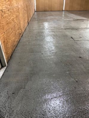 Floor Cleaning Services in Garner, NC (2)